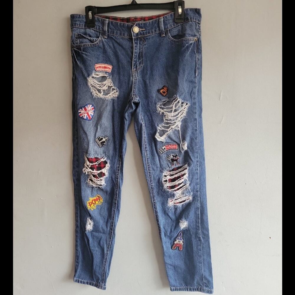 Womens size 7/8 Rue21 jeans patches distressed cotton mid rise curvy skinny flex